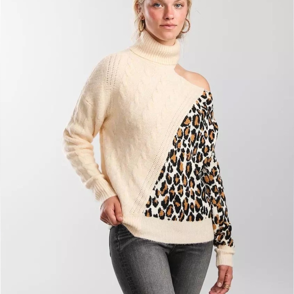 BKE oversized Off-Shoulder Cream and Brown Sweater